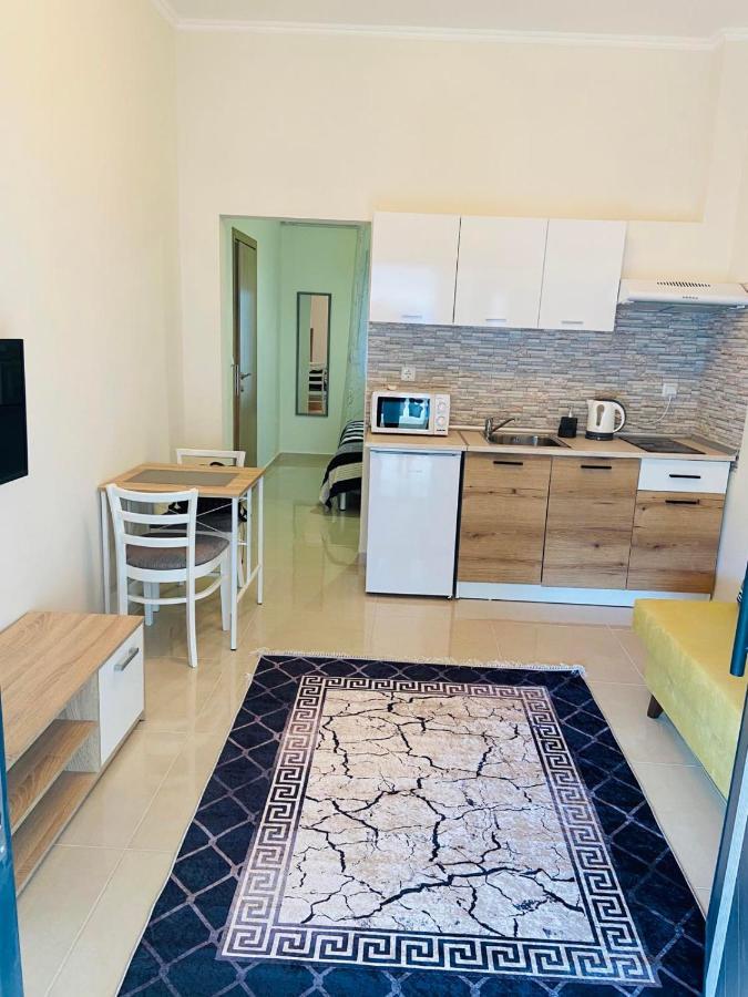 Ifos Apartments テッサロニキ エクステリア 写真