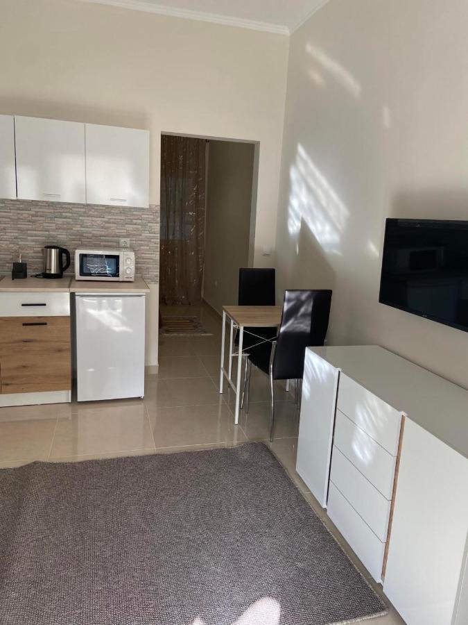 Ifos Apartments テッサロニキ エクステリア 写真